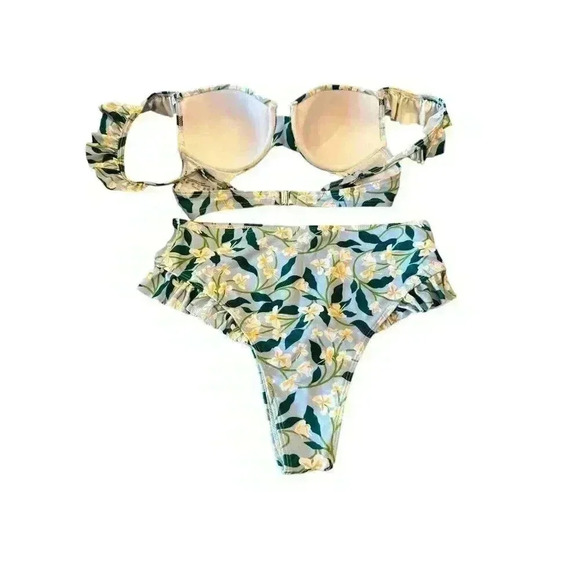 Shekini Women's 3 piece Swimsuit with Coverup Sarong.  Size M,  Pre-Owned. - Picture 3 of 5